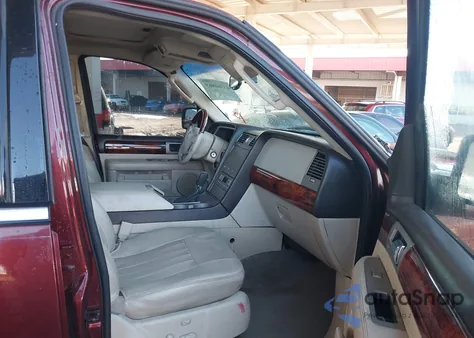 2003 Lincoln Navigator из США, поврежденный, VIN 5LMFU27R33LJ09580